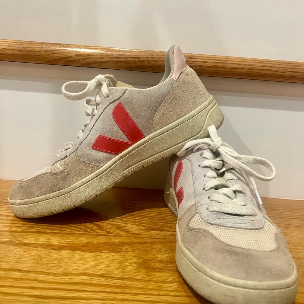 Veja women’s sneakers